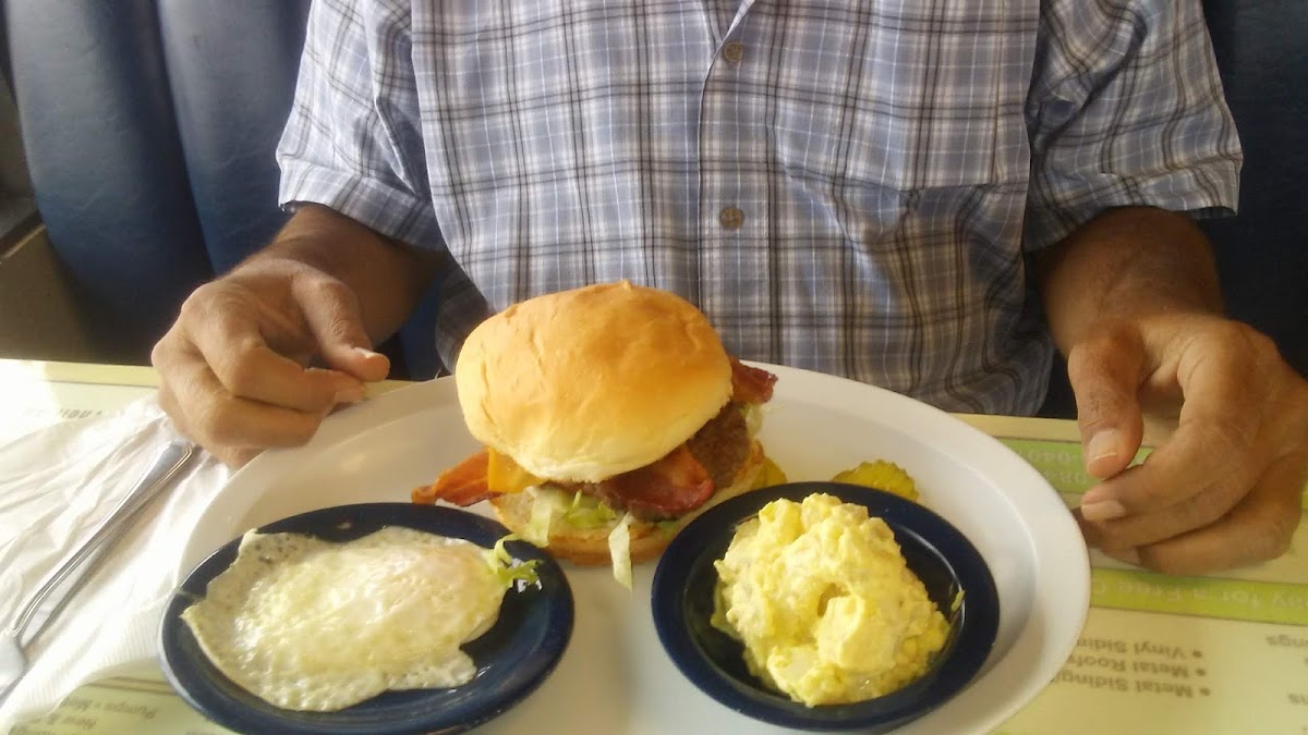 Lewis' Family Restaurant-9